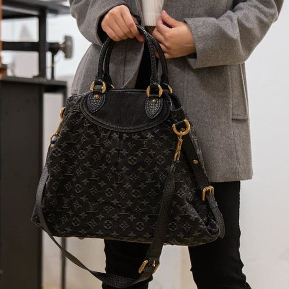 Louis Vuitton Handbags - 💎✨Authentic✨💎Louis Vuitton Monogram Denim Neo Cabby MM 2Way Bag